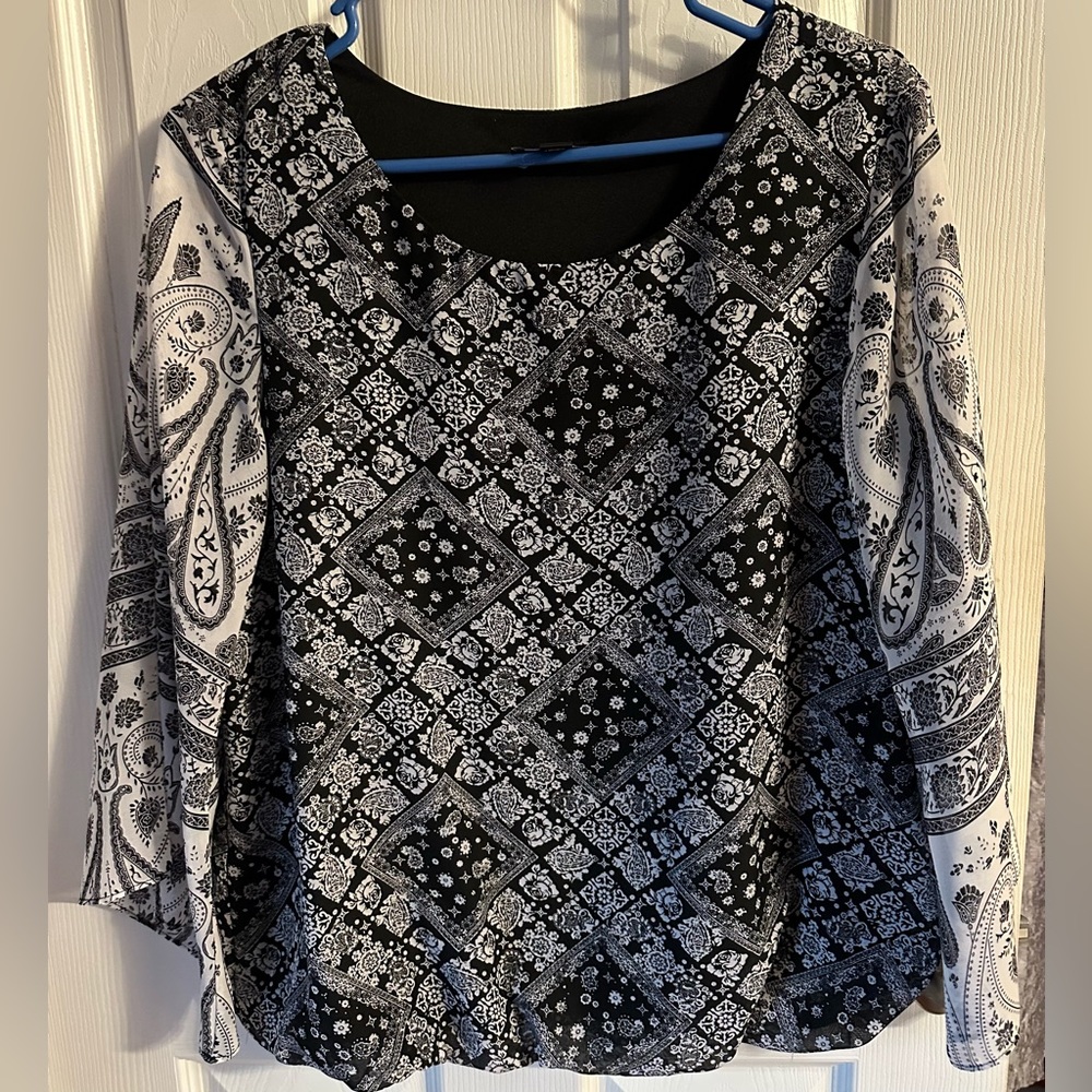 AGB Women’s Top